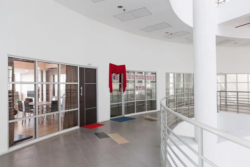 3-Bed Executive Suite, Rumahku @Ceo Bayan Lepas Διαμέρισμα
